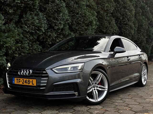 Grijs Occasion 2018 Audi A5 Sportback S-Line Hatchback | € 19.500 (Super prijs) - Afbeelding 1/4