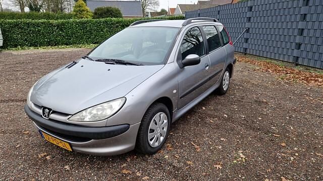 Occasion Peugeot 206 75 PK (55 kW) 2004 Grijs Stationwagen