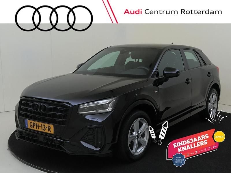 Zwart Gebruikt 2024 Audi Q2 S-Line SUV | € 32.450 (Eerlijke prijs) - Afbeelding 1/4