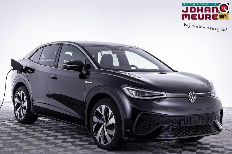 Zwart Gebruikt 2024 VW ID.5 Pro Performance SUV | € 36.990 (Super prijs) - Afbeelding 1/4