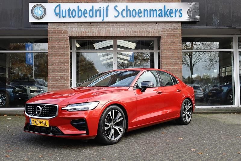 Occasion Volvo S60 R-Design 2019 Oranje Sedan