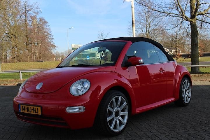 Occasion VW New Beetle Cabriolet 102 PK (75 kW) 2003 Rood Cabriolet