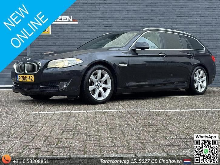 Zwart Gebruikt 2012 BMW 520 Executive Stationwagen | € 5.950 (Eerlijke prijs) - Afbeelding 1/4