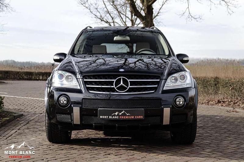Occasion Mercedes ML63 AMG AMG 510 PK (375 kW) 2006 Zwart (metallic) SUV