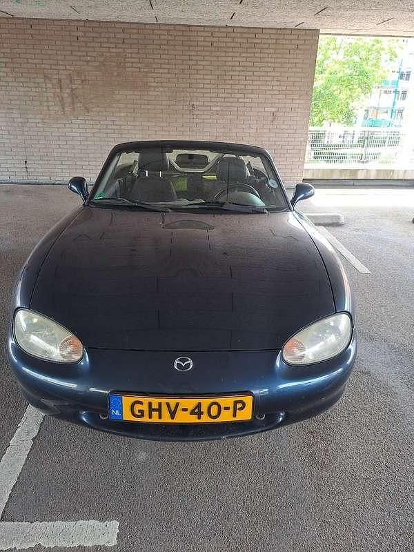 Blauw Gebruikt 1999 Mazda MX5 Cabriolet | € 6.500 (Eerlijke prijs) - Afbeelding 1/4