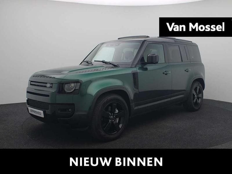 Groen Gebruikt 2021 Land Rover Defender First Edition SUV | € 69.940 - Afbeelding 1/3
