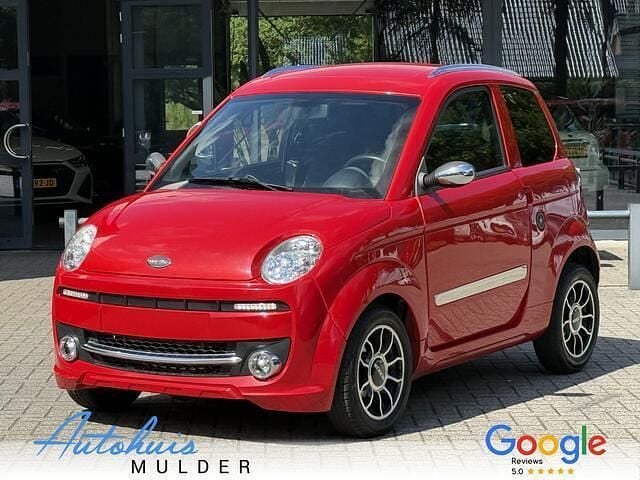 Rood Gebruikt 2016 Microcar M.Go Hatchback | € 7.399 (Super prijs) - Afbeelding 1/4