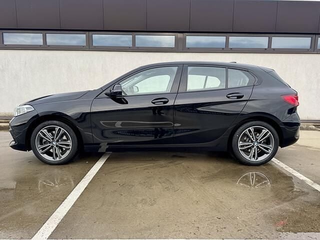 Occasion BMW 118 Executive 142 PK (104 kW) 2020 Zwart Hatchback