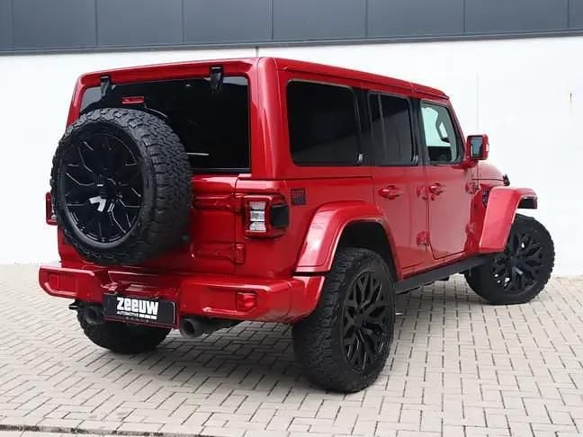 Rood Occasion 2023 Jeep Wrangler Unlimited SUV | € 119.450 - Afbeelding 1/3