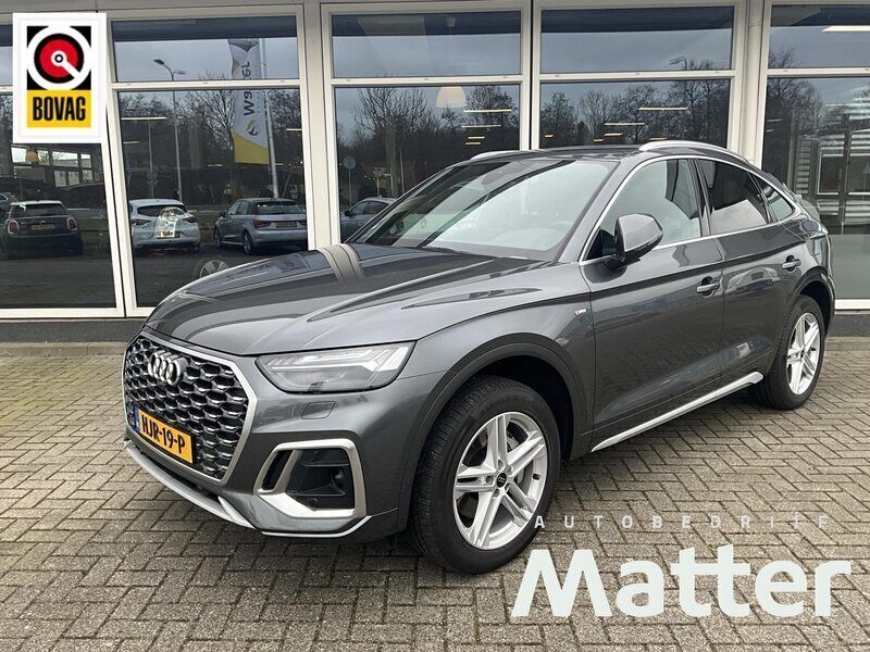 Grijs Gebruikt 2023 Audi Q5 Sportback Competition SUV | € 56.995 (Super prijs) - Afbeelding 1/4