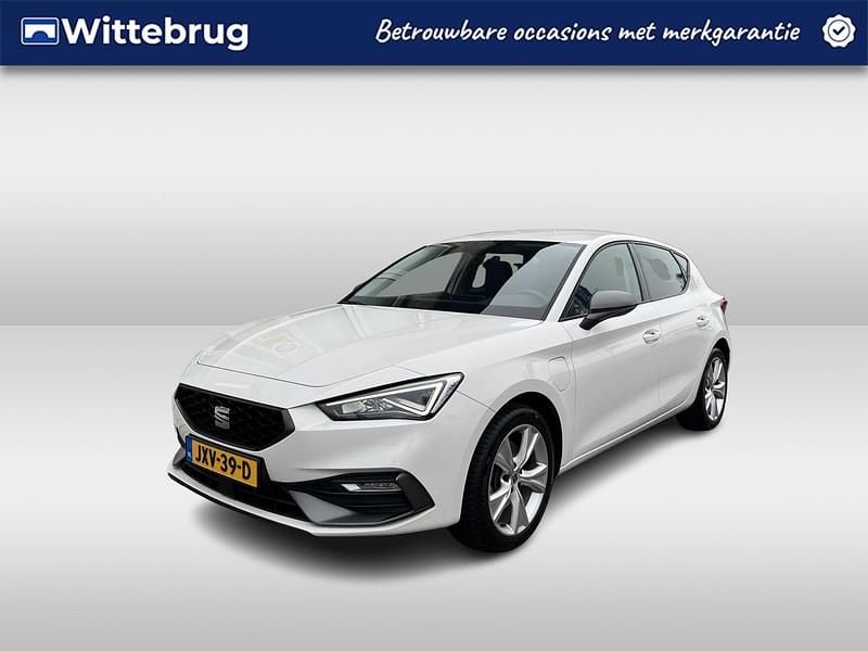 Occasion Seat Leon Business 2026 Wit Hatchback