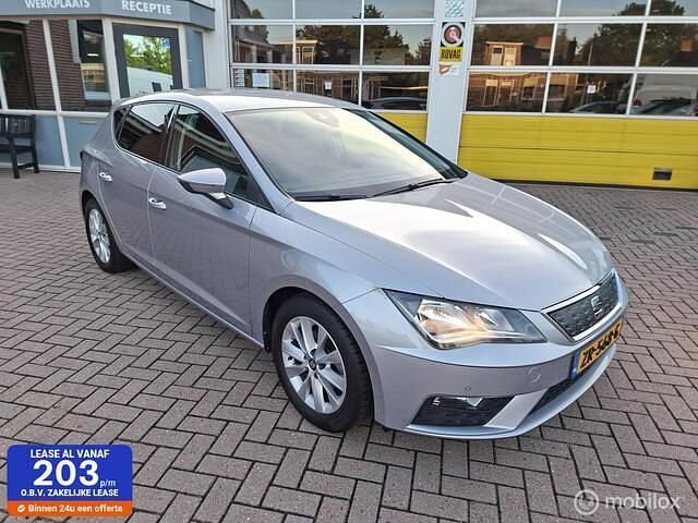 Zilver Gebruikt 2019 Seat Leon Business Hatchback | € 14.950 (Iets duurder) - Afbeelding 1/4