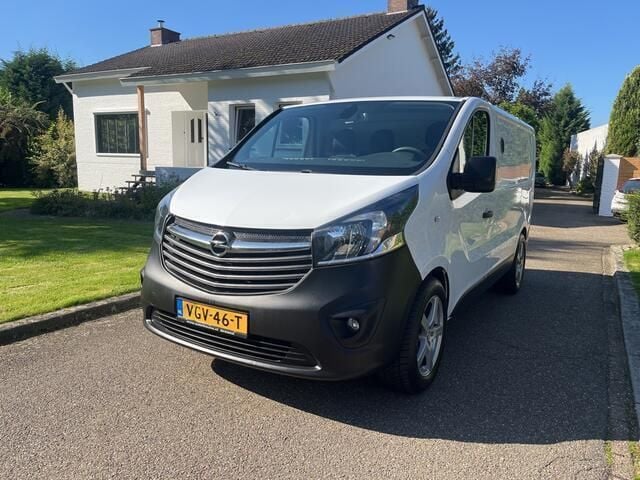 Overige Gebruikt 2016 Opel Vivaro MPV | € 7.750 (Duur) - Afbeelding 1/4