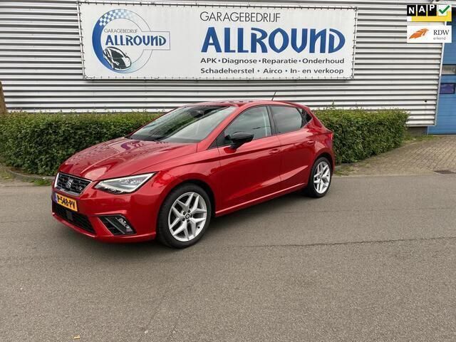 Rood Gebruikt 2017 Seat Ibiza FR Hatchback | € 13.950 (Eerlijke prijs) - Afbeelding 1/4