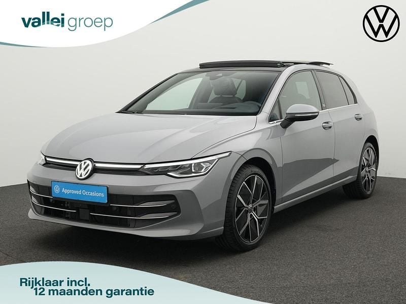 Grijs Gebruikt 2024 VW Golf VIII Edition Hatchback | € 39.900 (Duur) - Afbeelding 1/4