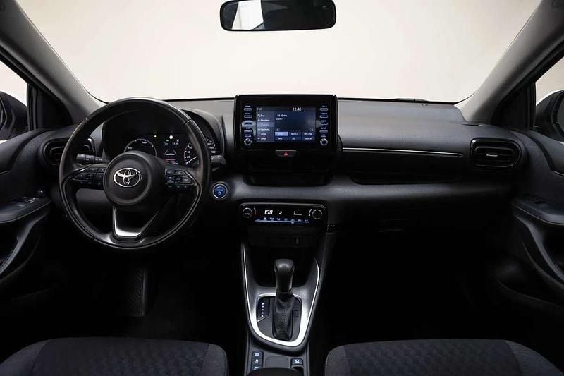 Occasion Toyota Yaris Hybrid Business Edition 92 PK (67 kW) 2021 Wit Hatchback