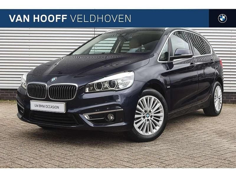 Blauw Gebruikt 2018 BMW 218 Active Tourer Executive MPV | € 19.450 (Goede deal) - Afbeelding 1/4