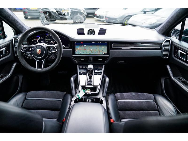 Occasion Porsche Cayenne 341 PK (250 kW) 2020 Zwart SUV