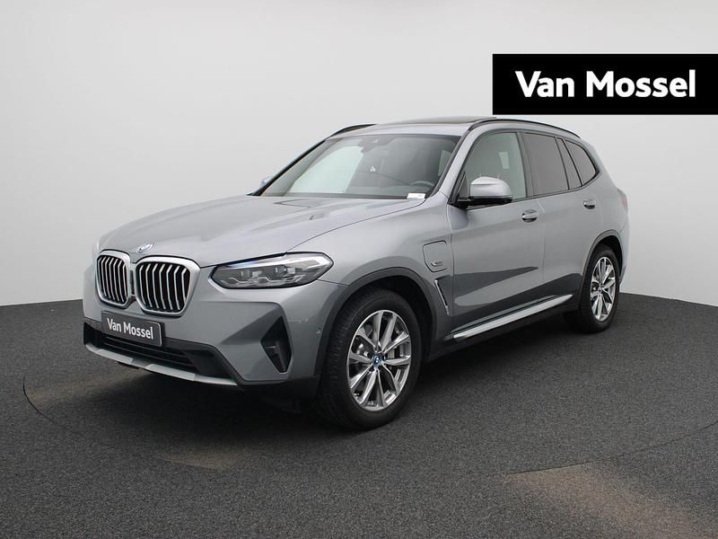 Grijs Gebruikt 2022 BMW X3 Executive SUV | € 41.900 (Eerlijke prijs) - Afbeelding 1/4