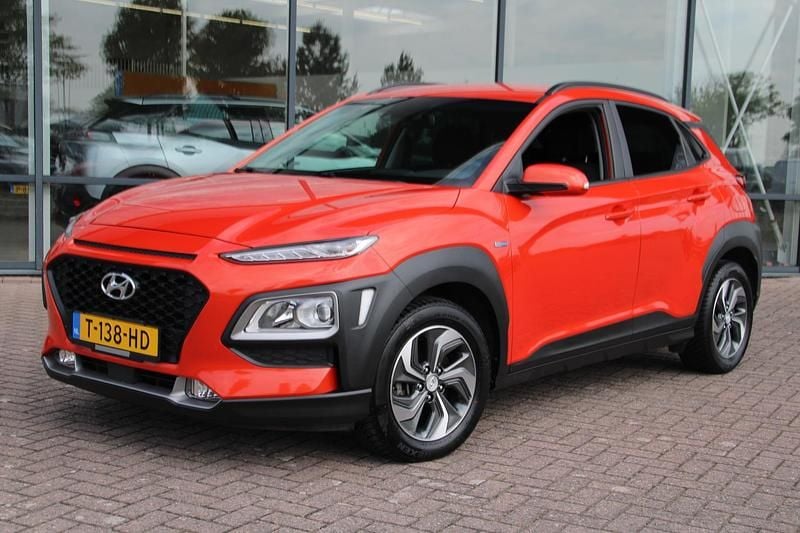 Rood Gebruikt 2020 Hyundai Kona Comfort SUV | € 19.650 (Eerlijke prijs) - Afbeelding 1/4