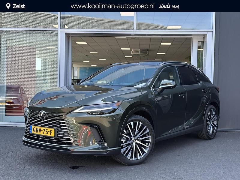 Groen Occasion 2023 Lexus RX350h Executive Line SUV | € 68.945 - Afbeelding 1/4