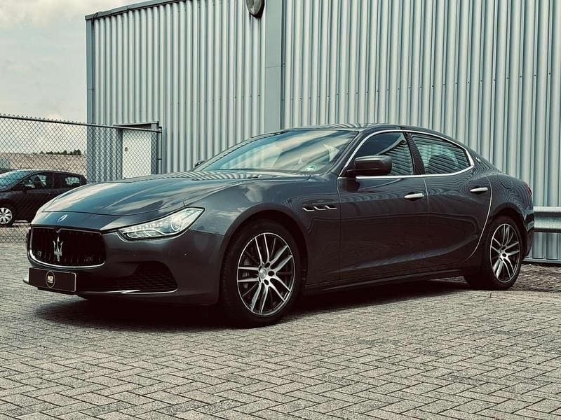 Occasion Maserati Ghibli 330 PK (242 kW) 2016 Grijs Sedan