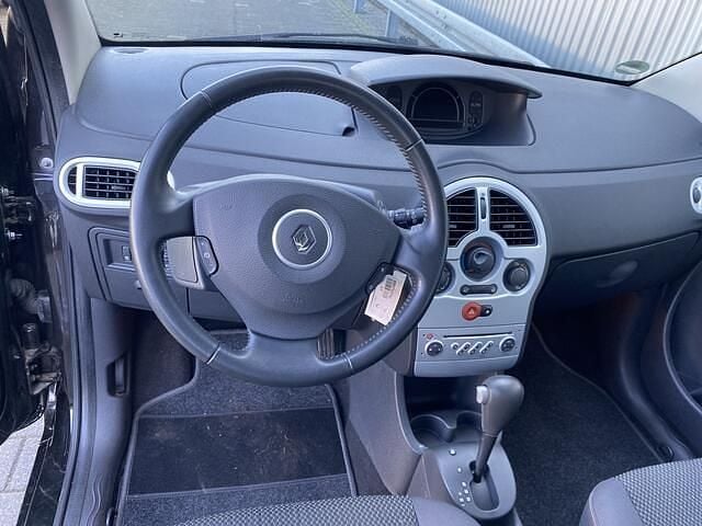 Occasion Renault Grand Modus Exception 112 PK (82 kW) 2012 Zwart MPV