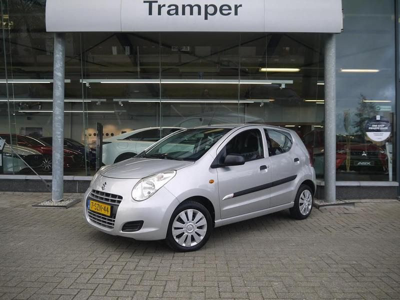 Hatchback Occasion 2014 Suzuki Alto Comfort Hatchback | € 3.950 (Eerlijke prijs) - Afbeelding 1/4