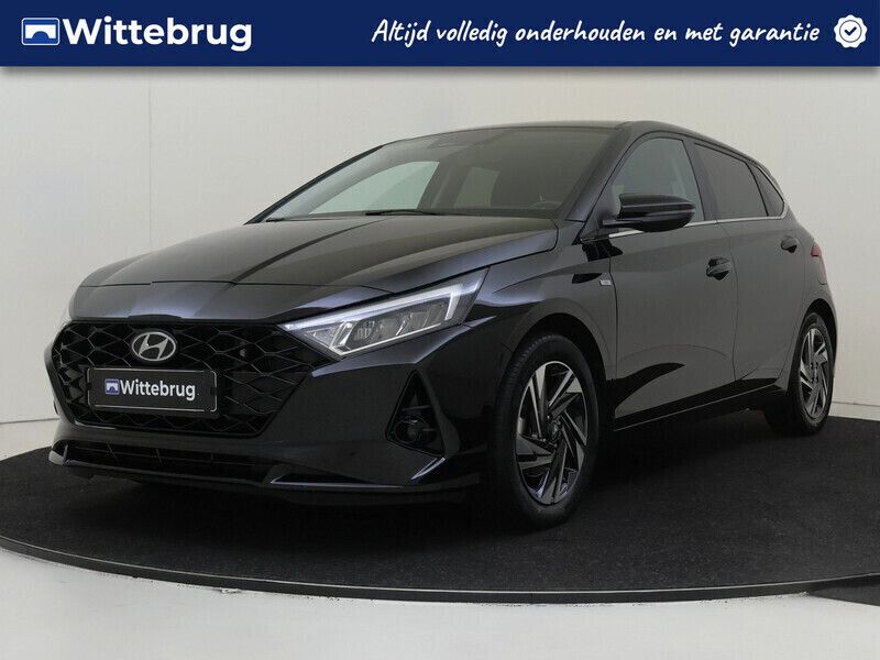Zwart Gebruikt 2023 Hyundai i20 Premium Hatchback | € 19.925 (Eerlijke prijs) - Afbeelding 1/3