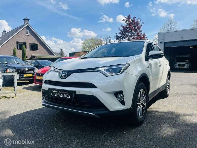 Wit Gebruikt 2017 Toyota RAV4 Hybrid Style SUV | € 19.450 (Iets duurder) - Afbeelding 1/4
