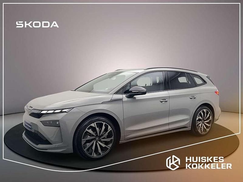 Grijs Nieuw 2025 Skoda Enyaq iV SportLine SUV | € 54.415 (Eerlijke prijs) - Afbeelding 1/4