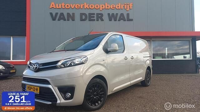 Grijs (metallic) Gebruikt 2018 Toyota Proace Van | € 15.500 (Super prijs) - Afbeelding 1/4