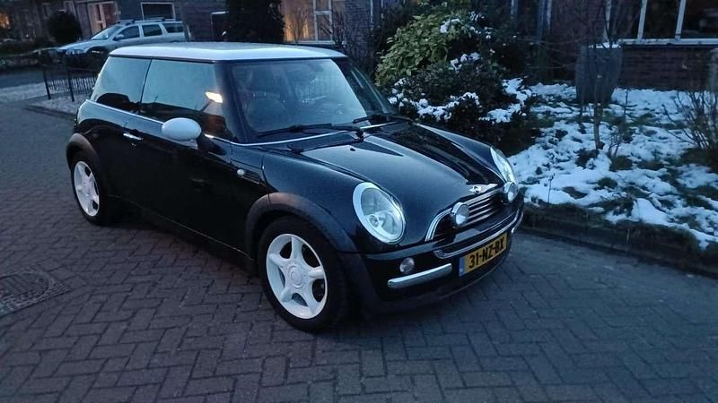 Occasion Mini Cooper Chili 116 PK (85 kW) 2004 Zwart Hatchback