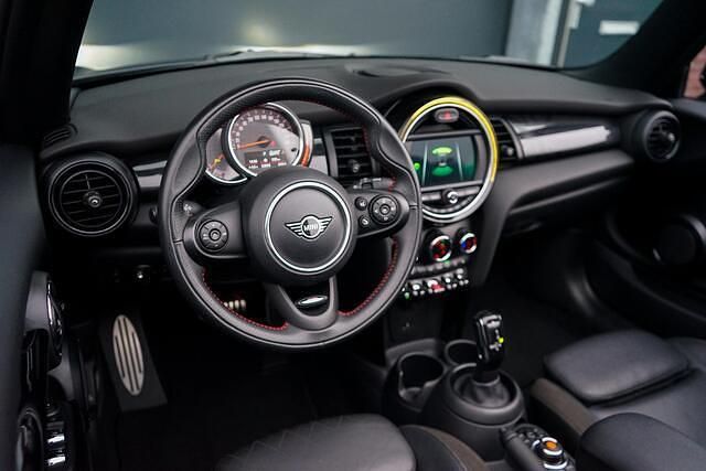 Occasion Mini Cooper Cabriolet Chili 136 PK (100 kW) 2020 Zwart Cabriolet