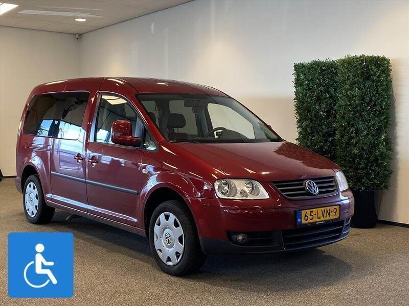Rood Gebruikt 2010 VW Caddy Maxi MPV | € 22.950 - Afbeelding 1/3
