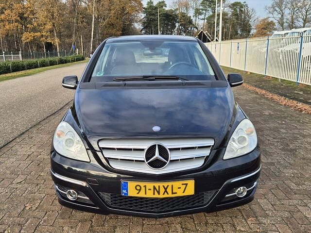 Occasion Mercedes B150 95 PK (69 kW) 2009 Zwart (metallic) MPV
