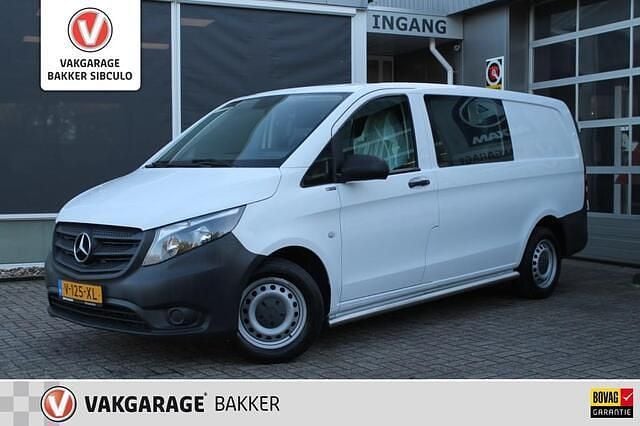 Wit Gebruikt 2019 Mercedes Vito Van | € 19.999 (Duur) - Afbeelding 1/4