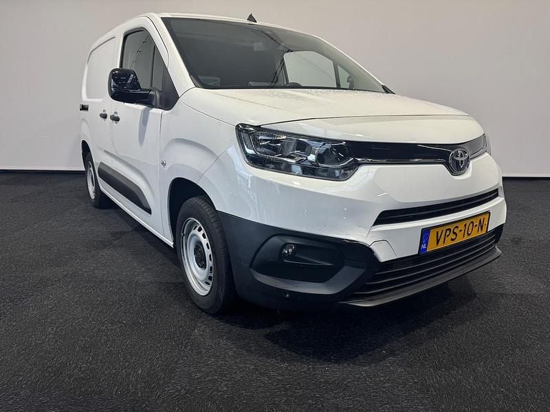 Wit Gebruikt 2022 Toyota Proace City City MPV | € 10.900 (Super prijs) - Afbeelding 1/4