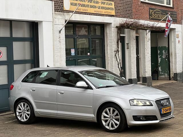 Occasion Audi A3 Sportback 125 PK (91 kW) 2010 Grijs Hatchback