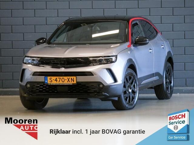 Grijs Gebruikt 2023 Opel Mokka GS Line SUV | € 21.500 (Eerlijke prijs) - Afbeelding 1/4