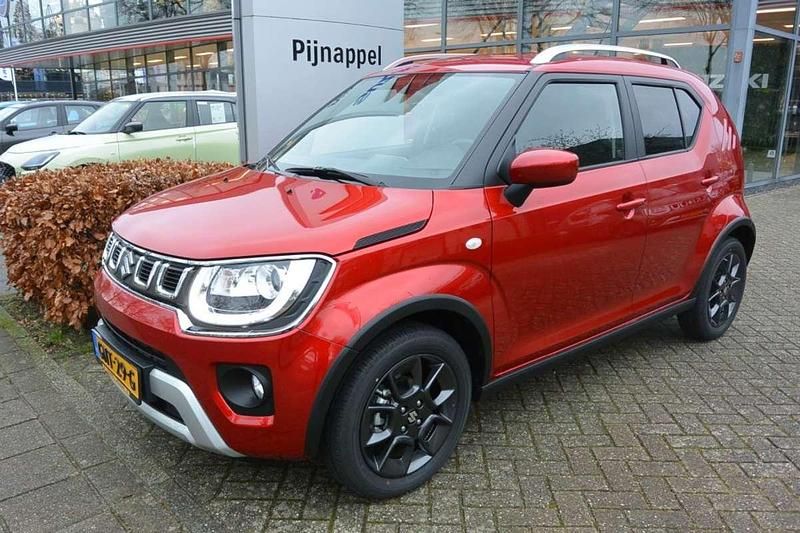 Occasion Suzuki Ignis 83 PK (61 kW) 2024 Rood Hatchback