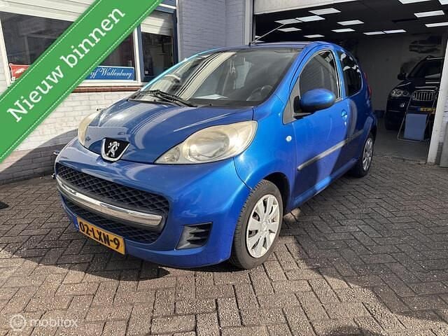 Blauw Gebruikt 2010 Peugeot 107 Hatchback | € 3.675 (Eerlijke prijs) - Afbeelding 1/4