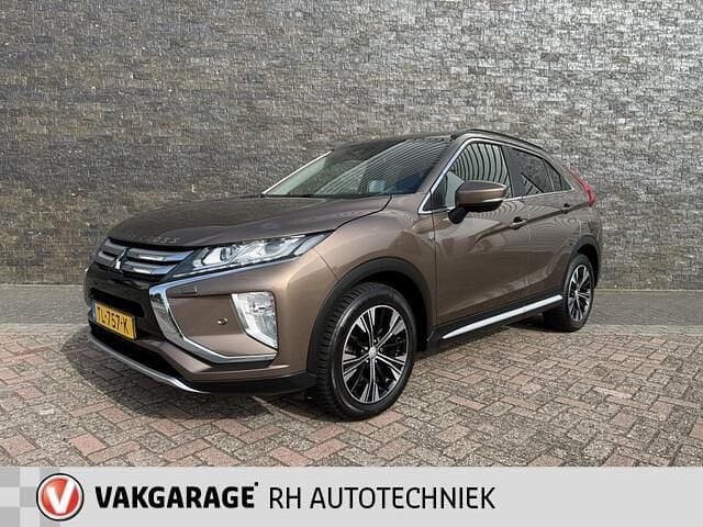 Bruin Gebruikt 2018 Mitsubishi Eclipse Cross SUV | € 17.950 (Iets duurder) - Afbeelding 1/4