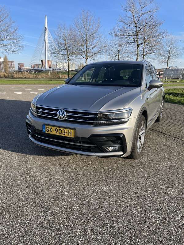 Grijs Gebruikt 2018 VW Tiguan SUV | € 22.200 (Duur) - Afbeelding 1/4