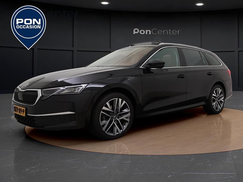 Zwart Occasion 2025 Skoda Octavia Business Line Stationwagen | € 45.950 - Afbeelding 1/3