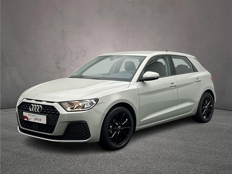 Zilver Gebruikt 2024 Audi A1 Sportback Proline Hatchback | € 25.400 (Eerlijke prijs) - Afbeelding 1/4