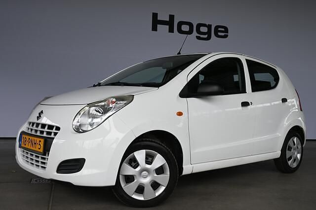 Wit, metallic lak Gebruikt 2011 Suzuki Alto Comfort+ Hatchback | € 3.940 (Eerlijke prijs) - Afbeelding 1/4