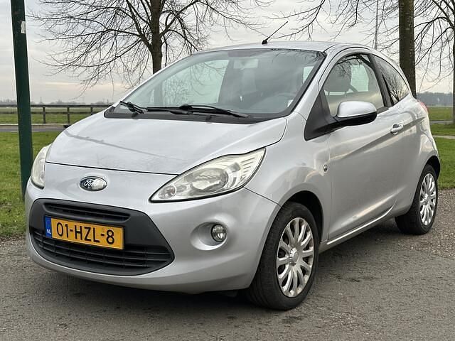 Grijs Occasion 2009 Ford Ka Titanium Hatchback | € 1.994 (Super prijs) - Afbeelding 1/4