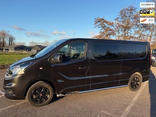 Zwart (metallic) Occasion 2020 Fiat Talento Business MPV | € 16.945 (Super prijs) - Afbeelding 1/4