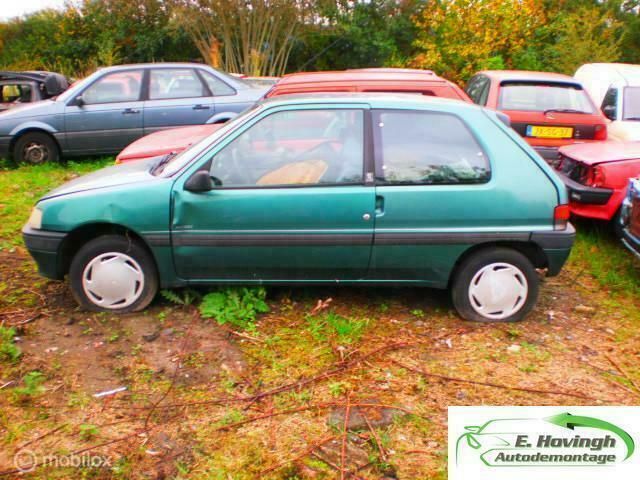Groen Gebruikt 1995 Peugeot 106 Hatchback | € 500 - Afbeelding 1/4